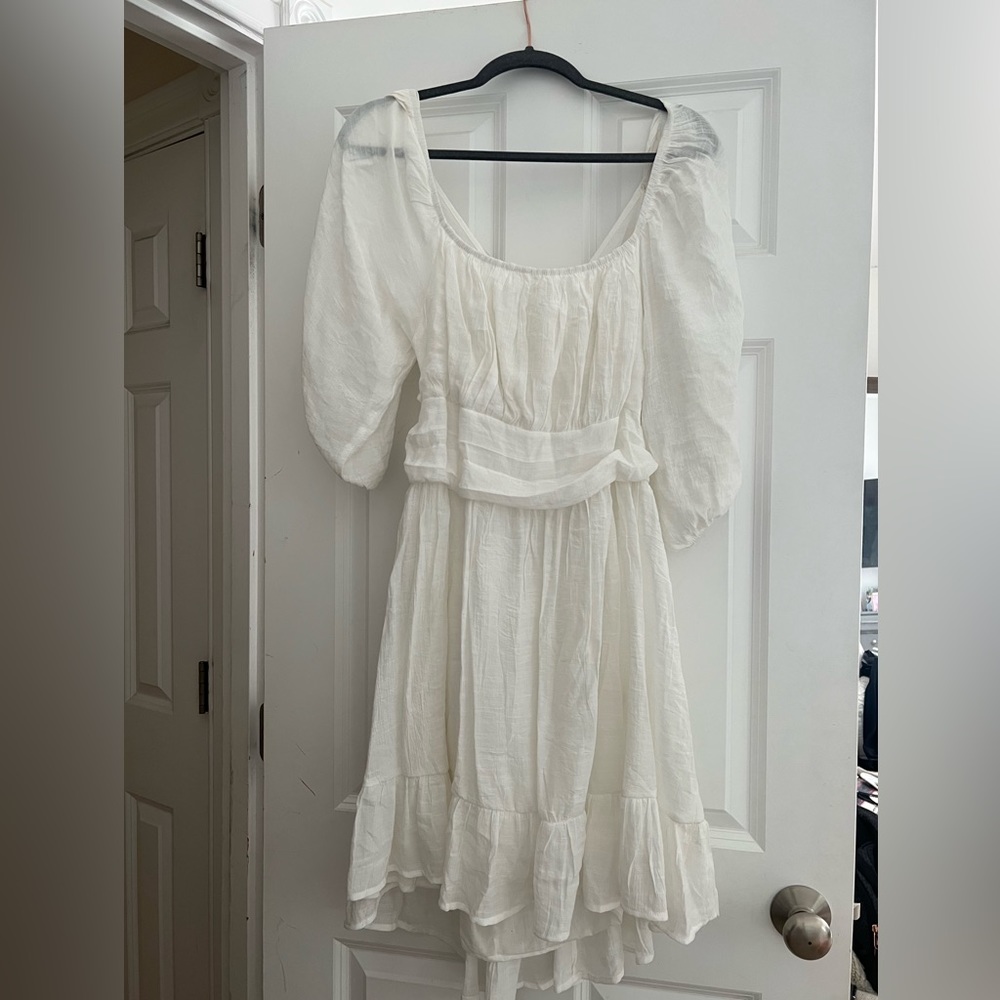 Off-white summer/spring dress! Size XL